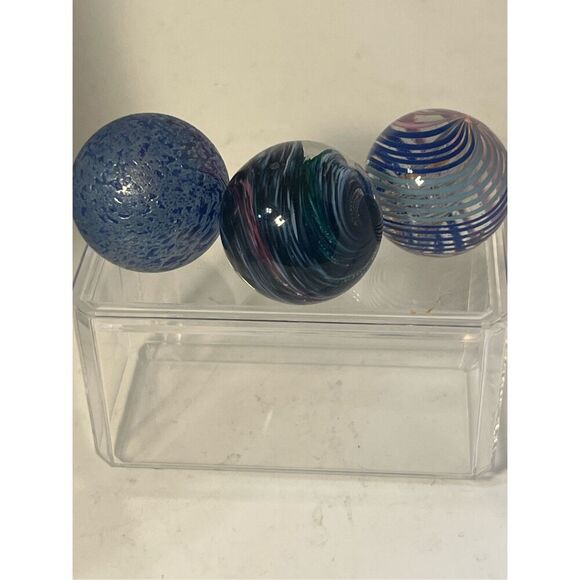 Lot of Three David Salazar marbles blue tones - Picture 2 of 10